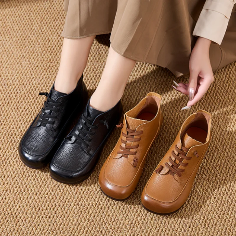 Classic Retro Leather Flat Boot