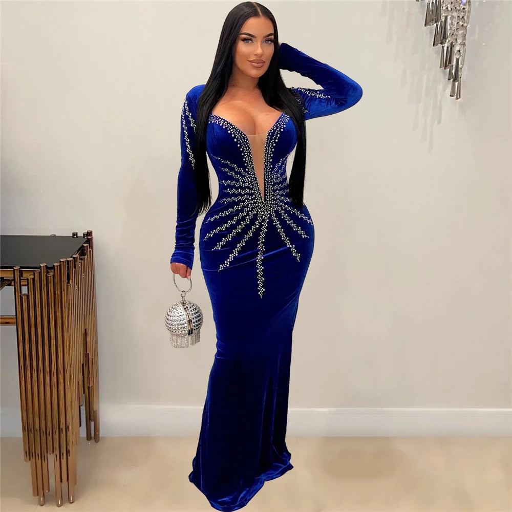 Solid Rhinestones O-neck Long Sleeve Maxi Dress
