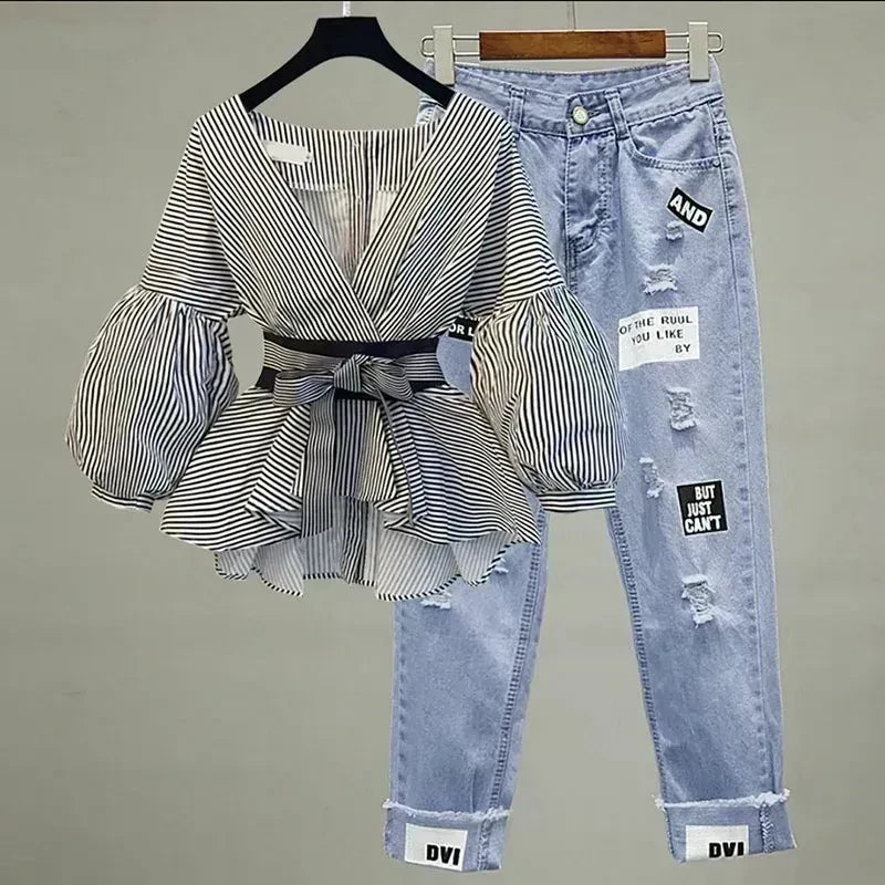Elegant V-Neck Stripe Lantern Sleeve Top with Ripped Jeans
