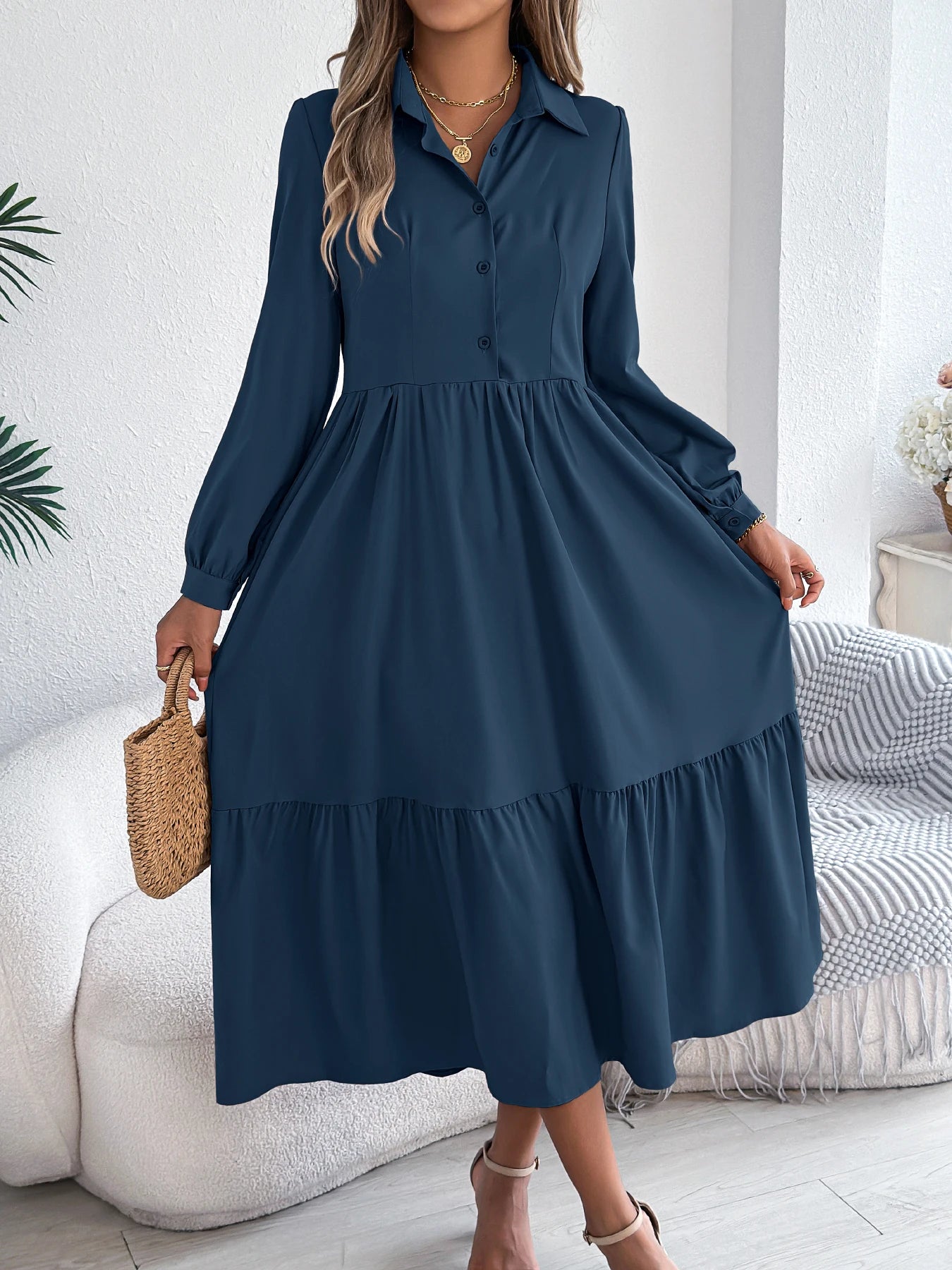 Casual Long Sleeved Mid-calf Dress